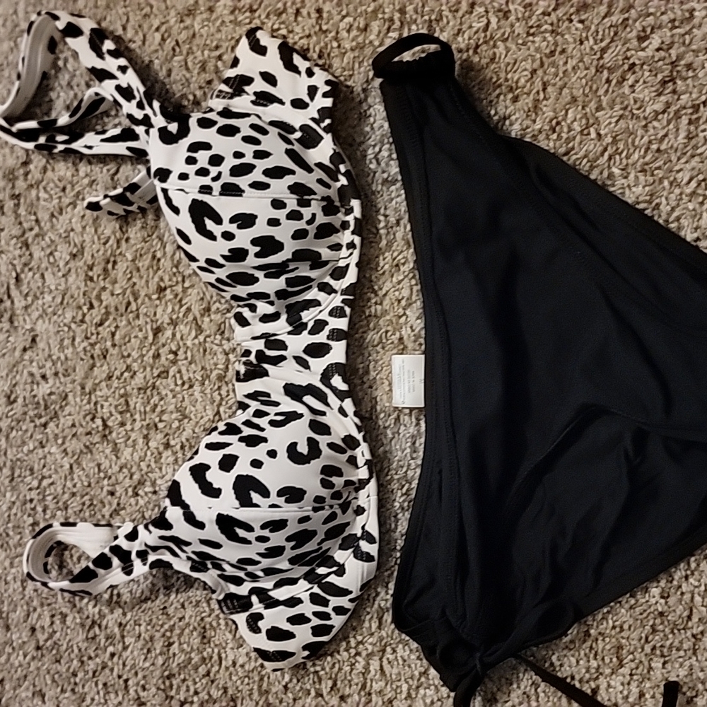 Swim size M